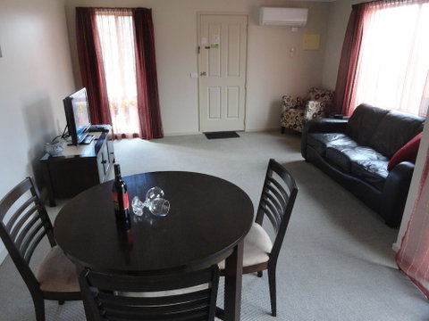 Victoria Lodge Motor Inn And Apartments - Accommodation Nelson Bay 5