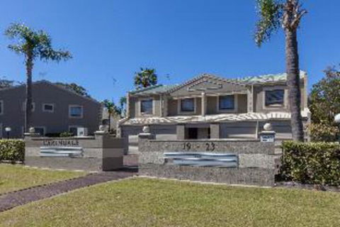 2 Bedroom Apartment Carindale - Nelson Bay Accommodation.com 1