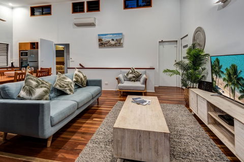 Casuarina 18 Ocean View - Accommodation Nelson Bay 6
