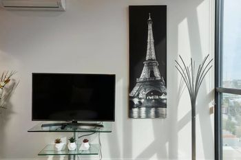 Stunning Harbour & City View Loft - Accommodation Nelson Bay 5