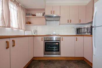 Carindale Unit 13 19 23 Dowling Street - Nelson Bay Accommodation.com 4