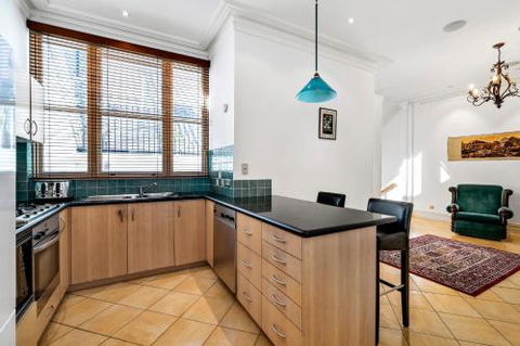 Hanna Beyond A Room Private Apartments - Accommodation Nelson Bay 1