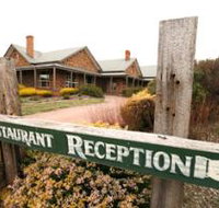 BEST WESTERN a TRAPPERS MOTOR INN - Accommodation Nelson Bay