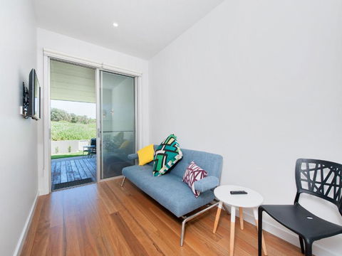 Ocean Views 41A Ocean Avenue - Accommodation Nelson Bay 4