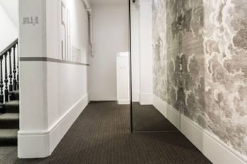 Stunning City Apartment H350 - Accommodation Nelson Bay 6