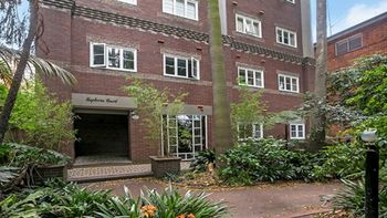 The Apartment Service LB002 - Nelson Bay Accommodation.com 0