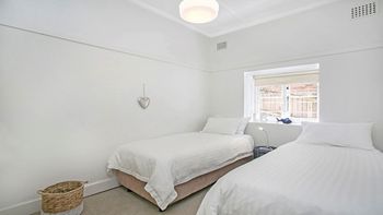 The Apartment Service LB002 - Nelson Bay Accommodation.com 4