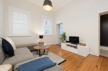 Spacious One Bedroom Heart Of Potts Point H333 - Accommodation Nelson Bay 0