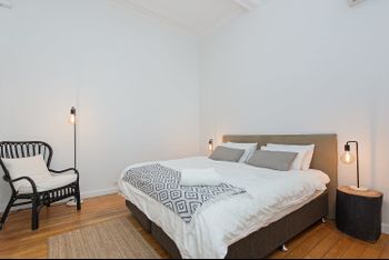 Spacious One Bedroom Heart Of Potts Point H333 - Accommodation Nelson Bay 4
