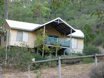 Nannup Valley Chalets - Accommodation Nelson Bay 2