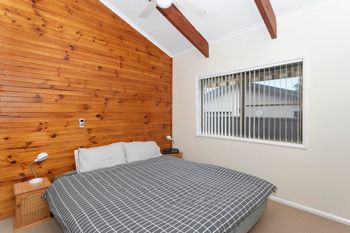 Kings Retreat - Accommodation Nelson Bay 5