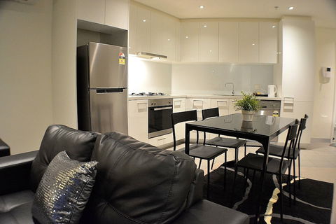 Royal Stays Apartments Southbank - Accommodation Nelson Bay 2
