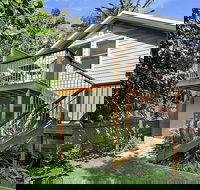 Private Garden Apartment Minutes Walk to Station NBN01 - Nelson Bay Accommodation.com