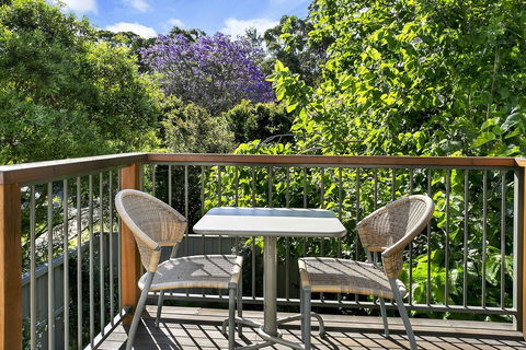 Private Garden Apartment Minutes Walk To Station NBN01 - Nelson Bay Accommodation.com 5