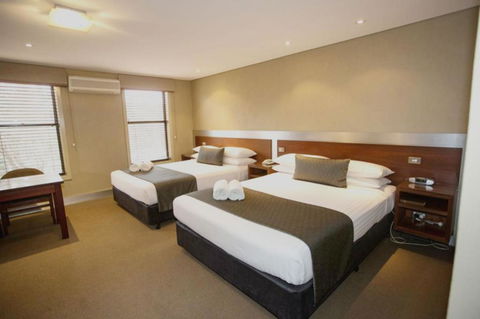 Seacombe House Motor Inn Port Fairy - Accommodation Nelson Bay 2