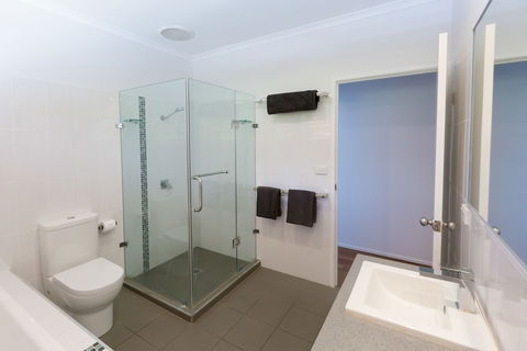 Casuarina 13 On Hamilton Island - Accommodation Nelson Bay 5