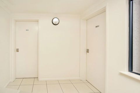 Centrally Located Apartment 1020 - Accommodation Nelson Bay 1