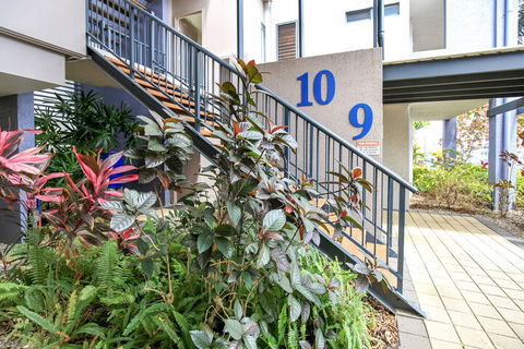 Centrally Located Apartment 1019 - Accommodation Nelson Bay 1