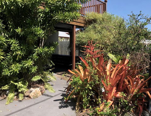 Five 3 Five - The Beachside Barracks - Accommodation Nelson Bay 5
