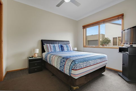 Apartments On Church - Unit 7 - Accommodation Nelson Bay 3