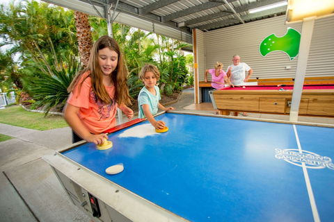 Tasman Holiday Parks - Hervey Bay - Accommodation Nelson Bay 0
