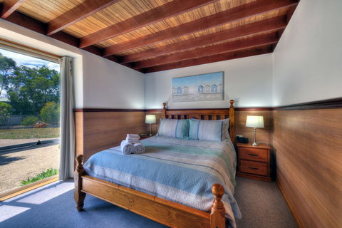 Sheoak On The Bay - Accommodation Nelson Bay 2