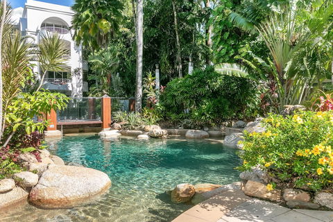Poolside Apt In Alamanda Beachfront Resort 67 - Accommodation Nelson Bay 3