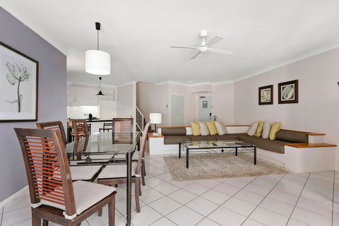 Poolside Apt In Alamanda Beachfront Resort 67 - Accommodation Nelson Bay 5