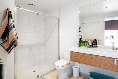 Ella, 1BDR Melbourne Apartment - Accommodation Nelson Bay 2