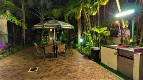 Taste Of The Tropics - Accommodation Nelson Bay 2