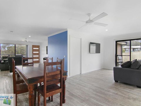 Rays On Elizabeth Parade - Accommodation Nelson Bay 5