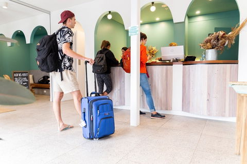 Stoke Beach House - Nelson Bay Accommodation.com 1