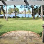 Between Waters B & B Lake Macquarie - Accommodation Nelson Bay 0