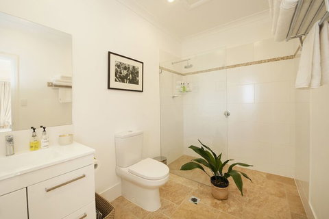 Rosby Guesthouse - Accommodation Nelson Bay 7