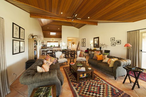 Rosby Guesthouse - Accommodation Nelson Bay 1