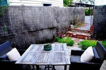 Little Auberge - Accommodation Nelson Bay 1