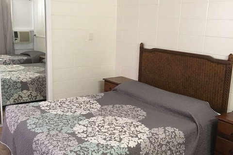 A1 Inn The City - Accommodation Nelson Bay 7