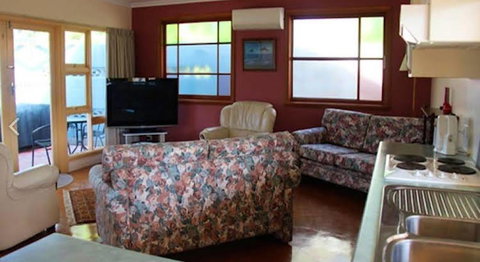 Anchlia Waterfront Cottage - Accommodation Nelson Bay 1