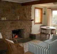 Mistover Cottage - Accommodation Nelson Bay
