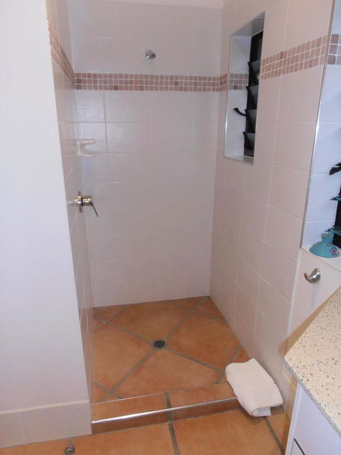 Floriana Villas - Accommodation Nelson Bay 4