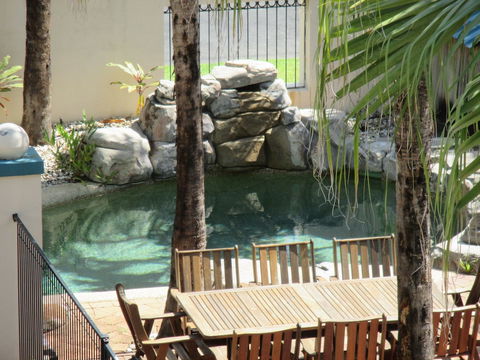 Royal Palm Villas Cairns - Accommodation Nelson Bay 0