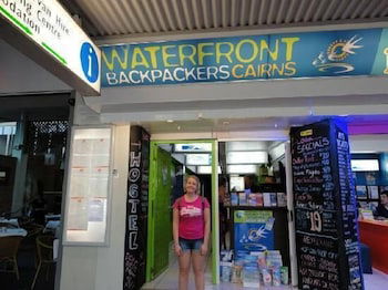 Waterfront Backpackers - Hostel - Accommodation Nelson Bay 0