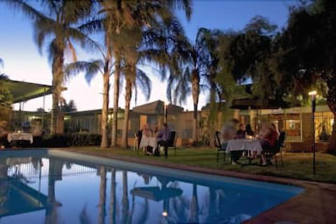 Hilltop Motel - Accommodation Nelson Bay 1