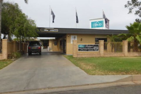 Hilltop Motel - Accommodation Nelson Bay 0