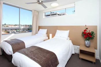 P A Apartments - Accommodation Nelson Bay 4