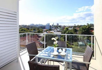 P A Apartments - Accommodation Nelson Bay 2