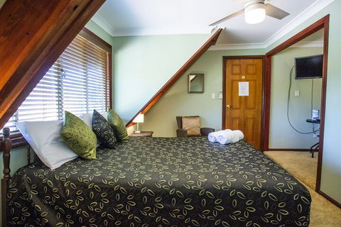 Ainslie Manor B&B - Accommodation Nelson Bay 6