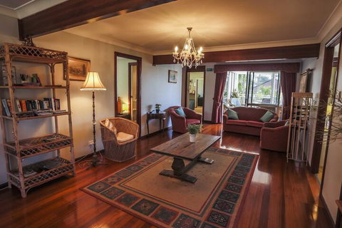 Ainslie Manor B&B - Accommodation Nelson Bay 1