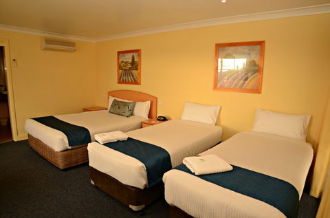 Bathurst Heritage Motor Inn - Accommodation Nelson Bay 3