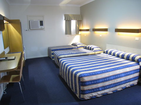 Country Lodge Motor Inn - Accommodation Nelson Bay 5